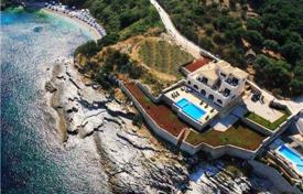 Luxury villa with a direct access to the sea, Corfu island, Peloponnese, Greece for 3,300 € per week