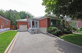 Townhome – North York, Toronto, Ontario,  Canada for C$1,612,000