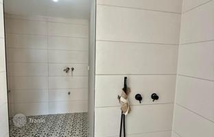 3-bedroom penthouse 93 m² in Tel Aviv for $2,113,000