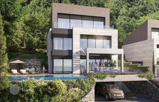 Apartment in Dobrota for 1,595,000 €