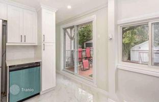 11-bedroom house in York for C$1,792,000