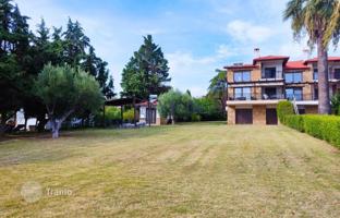 Three-storey turnkey townhouse 20 m from the sea, Nea Skioni, Greece for 870,000 €