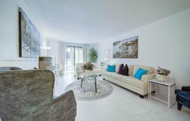 Condo – Boca Raton, Florida, USA for $485,000