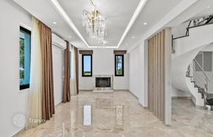 5-bedroom cottage 356 m² in Kouklia for 3,840,000 €