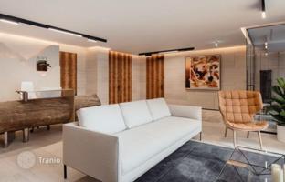 3-room apartment 190 m² in Central District for 649,000 €