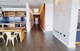 4-bedroom penthouse in Watthana for $6,100 per week