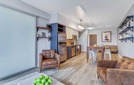 Apartment – The Queensway, Toronto, Ontario,  Canada for C$933,000