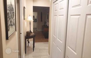 2-bedroom apartment in East York for C$681,000