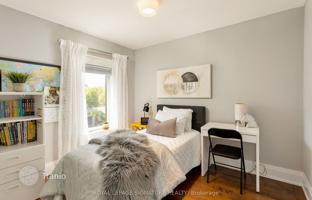 8-bedroom house in Toronto for C$2,006,000