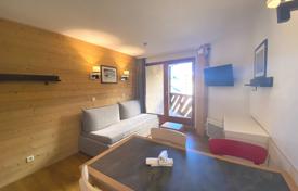 Studio with a terrace in a prestigious area, Val Thorens, France for 225,000 €