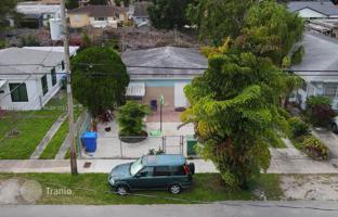 2-bedroom house 97 m² in Miami for $630,000