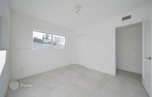 4-bedroom house 183 m² in North Miami for $1,780,000