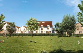 New residential complex in Montlhéry, Ile-de-France, France for From 192,000 €