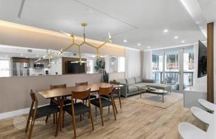 3-bedroom apartments in condo 121 m² in Bay Harbor Islands for $1,085,000