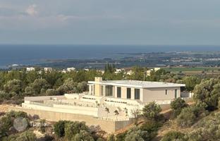 3-bedroom villa 320 m² in Aphrodite Hills for 1,700,000 €