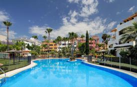 Apartment – Marbella, Andalusia, Spain for 675,000 €