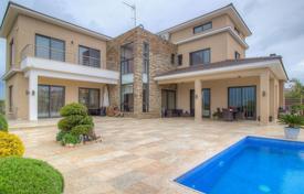 Villa in Limassol with 6 bedrooms, Agia Fyla for 3,200,000 €