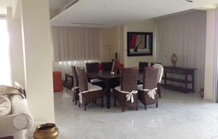 3-bedroom apartment 230 m² in Germasogeia for 2,300,000 €
