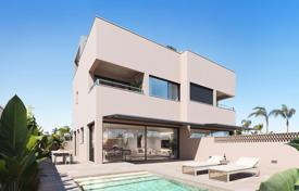 Exclusive semi-detached villas with solarium and private pool, 150m from the beach in Pilar de la Horadada for 795,000 €
