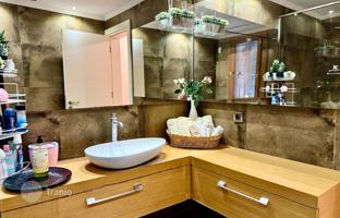 Apartment 175 m² in Bursa (city) for 23,877,000 TRY