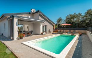 2-bedroom house 118 m² in Istria County for 490,000 €