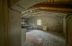 OPATIJA, CENTER — unique historical villa of 484 m², second row to the sea. Price on request