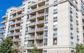 Apartment – Bathurst Street, Toronto, Ontario,  Canada for C$700,000