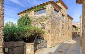 Ancient restored estate in Casavells, Costa Brava, Spain for 997,000 €