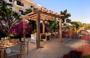 2-bedroom apartment 104 m² in Estepona for 760,000 €