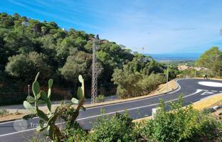Land plot 856 m² in Begur for 275,000 €