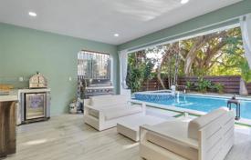 Townhome – Miami Beach, Florida, USA for $5,000,000