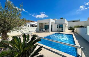 3-bedroom villa 120 m² in Ciudad Quesada for 479,000 €