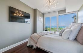 Apartment – Lake Shore Boulevard West, Etobicoke, Toronto,  Ontario,   Canada for C$1,185,000