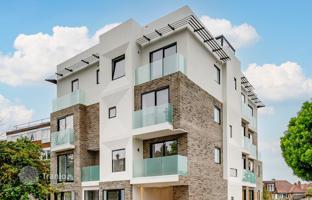 1 new flats in residential complex in London for From £1,479,000