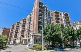 Apartment – York, Toronto, Ontario,  Canada for C$811,000