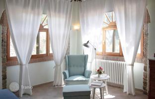 4-bedroom country house 480 m² in Gaiole In Chianti for 820,000 €