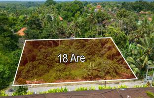 Land plot 1,800 m² in Gianyar for 166,000 €
