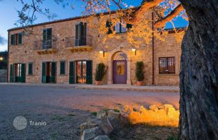 11-bedroom villa 1,000 m² in Piazza Armerina for 970,000 €