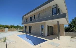 3 new villas in residential complex in Trachoni for From 490,000 €