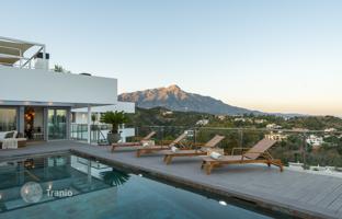 5-bedroom villa 744 m² in Benahavis for 5,900,000 €