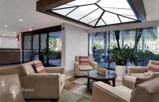 2-bedroom apartments in condo 125 m² in Hollywood for $265,000