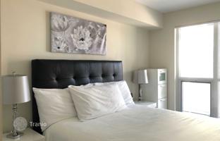 2-bedroom apartment in Front Street West for C$1,133,000