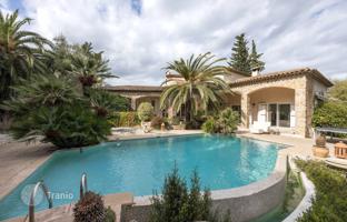 4-bedroom villa in Mougins for 1,880,000 €