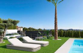 Luxury villa with basement, private pool and spectacular sea views in Finestrat for 1,350,000 €