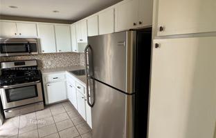 Condo 61 m² in Miami Beach for $270,000