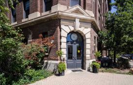Apartment – Dovercourt Road, Old Toronto, Toronto,  Ontario,   Canada for C$817,000