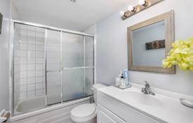 Apartment – Etobicoke, Toronto, Ontario,  Canada for C$778,000
