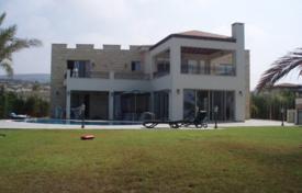 Three bedroom villa in Paphos, Sea Caves for 1,700,000 €
