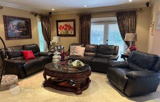 4-bedroom house 392 m² in Hialeah for $1,199,000