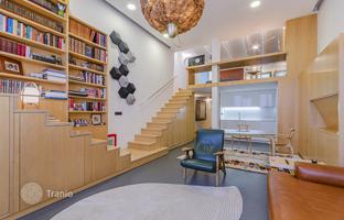 2-bedroom apartment 87 m² in Barcelona for 830,000 €
